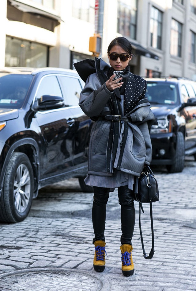 new-york-fashion-week-street-style-denim-jeans-9
