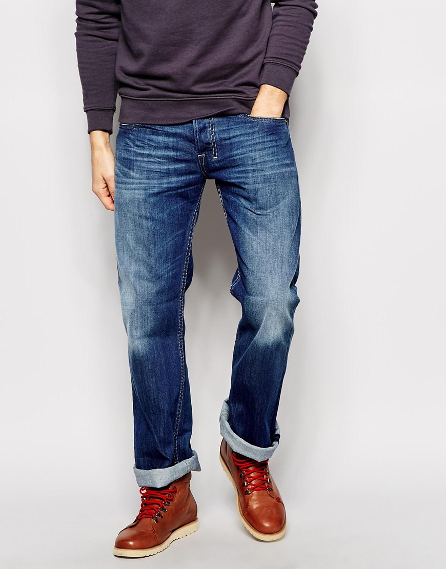 bootcut-jeans-with-cuff