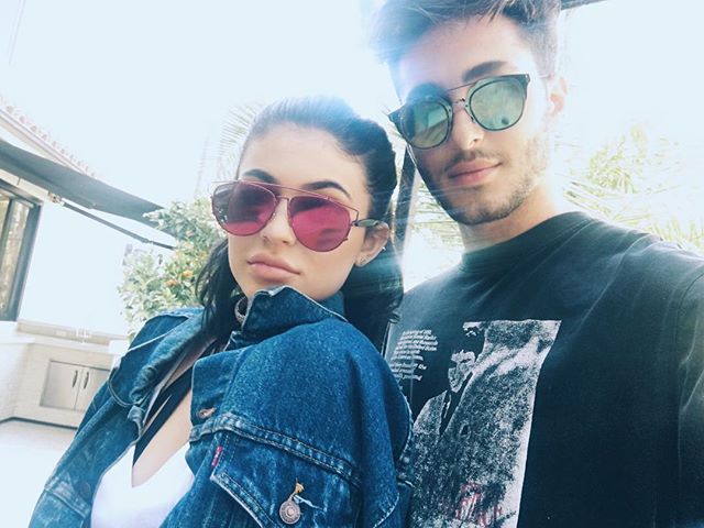 Kylie Jenner Wears Vintage Levi's Denim On Instagram