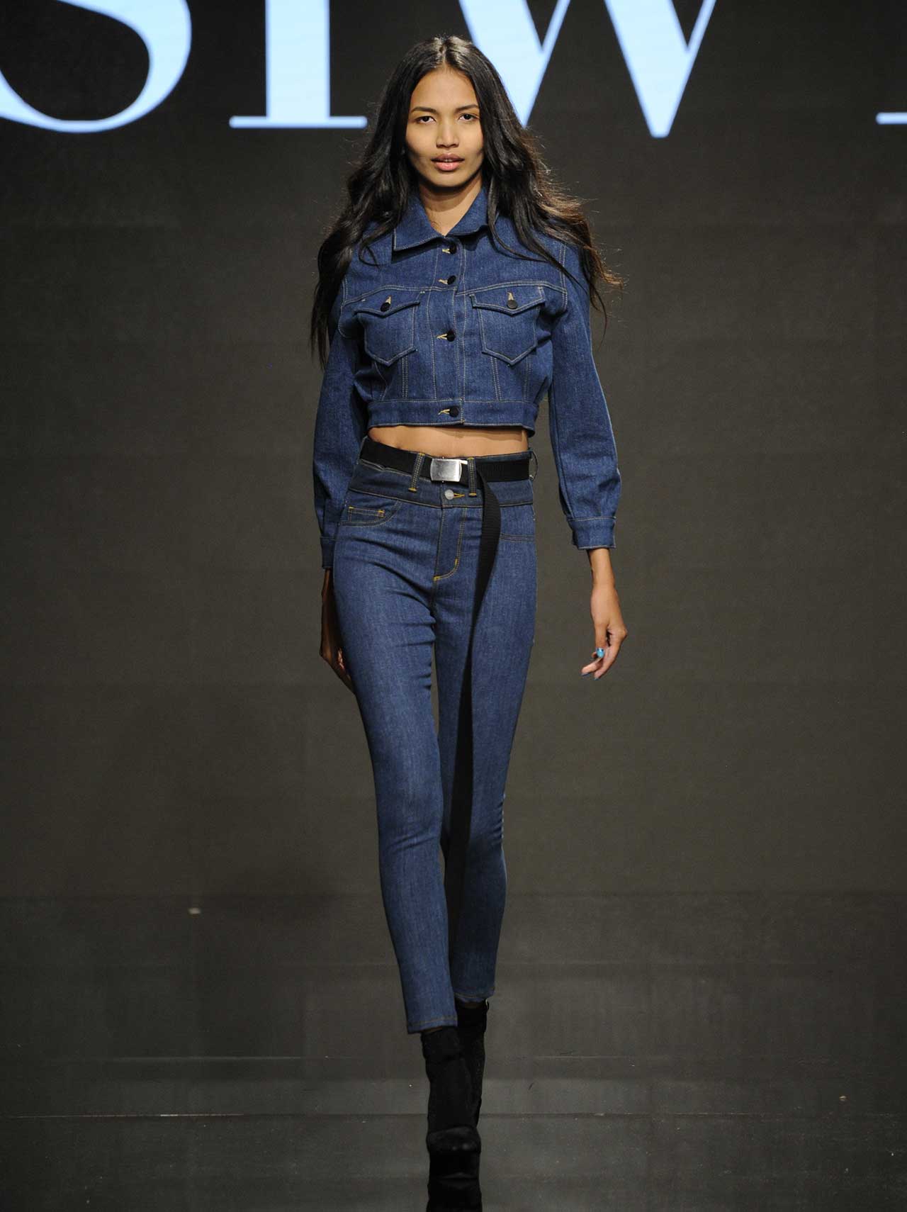 siwy-ss17-runway-show-denim-jeans-5