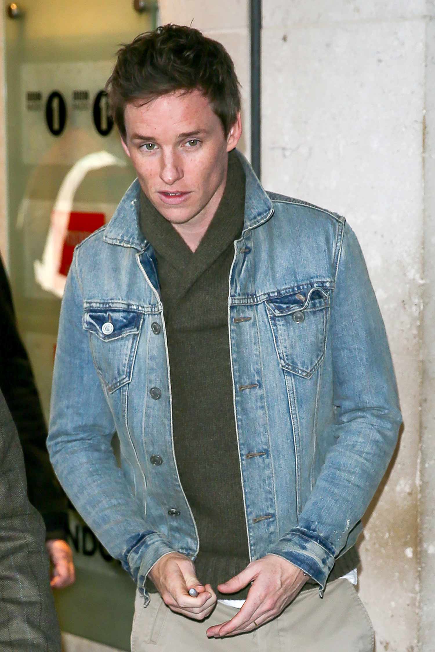 eddie-redmayne-denim-jacket-2